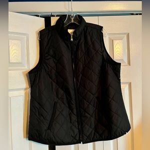 Old navy quilted vest size XL